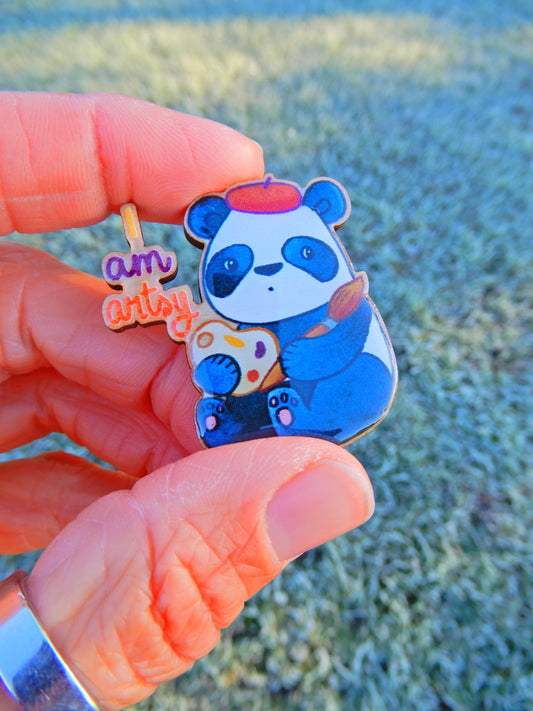 I am Artsy Panda wooden pin
